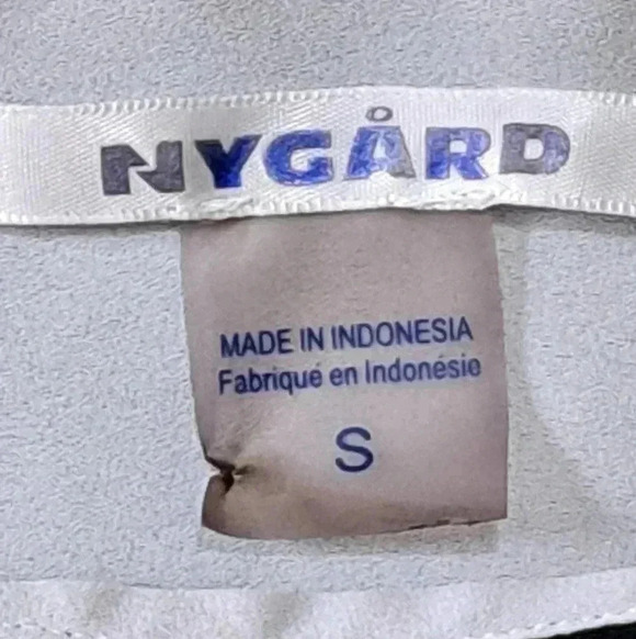 ❤ Beautiful Flowy Nygard Blouse  Small Black White Top - Picture 10 of 11